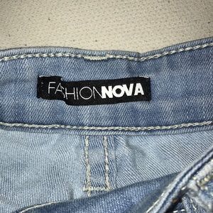 Fashion nova jeans